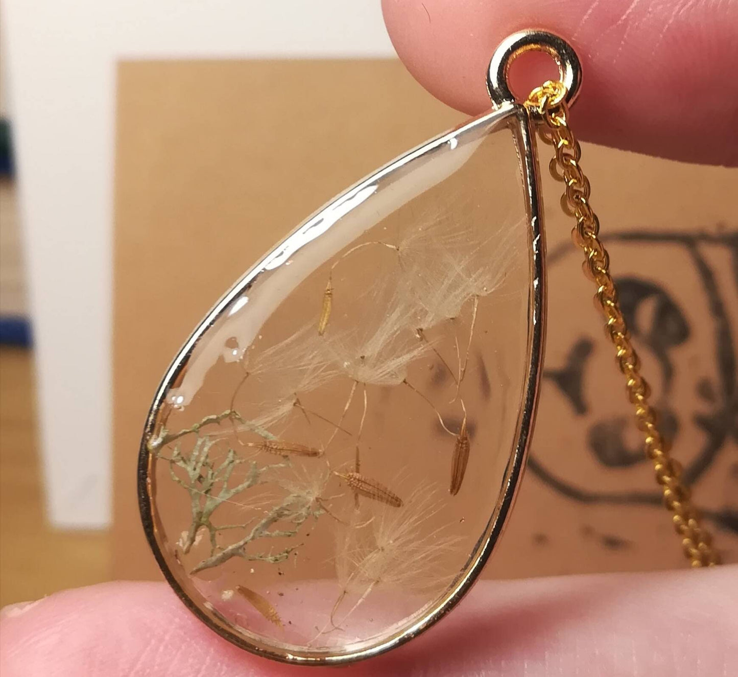 Real dandelion seed terrarium pendant necklace on gold plated or 14k gold filled chain. Make a wish necklace, goodluck necklace, mothers day