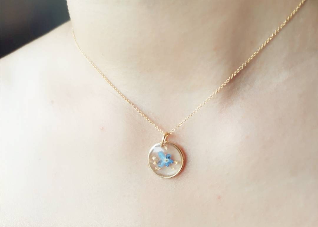 Real forget me not and gold leaf flower minimalist circle 16mm gold plated pendant necklace on 14k gold fill chain, handmade