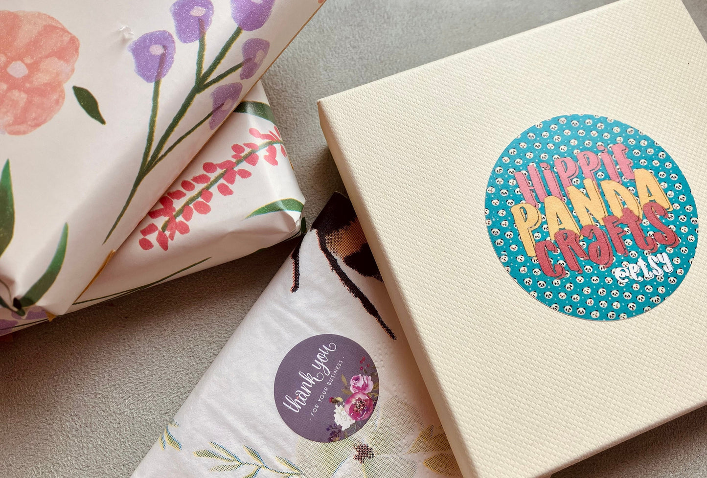 Real pressed flower necklace. Forget me nots, baby’s breath, blossom, In silver with a silver chain. 40mm size.