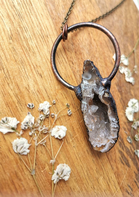 Natural Druzy agate Geode crystal necklace, real unique raw geode on a bronze brass chain. Crystal for decision making, balance Chi.