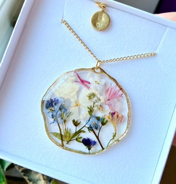 Cornflower, forget me nots, lobelia terrarium pendant necklace on a 20in gold plated or 14k gold filled chain. Organic, large circle.
