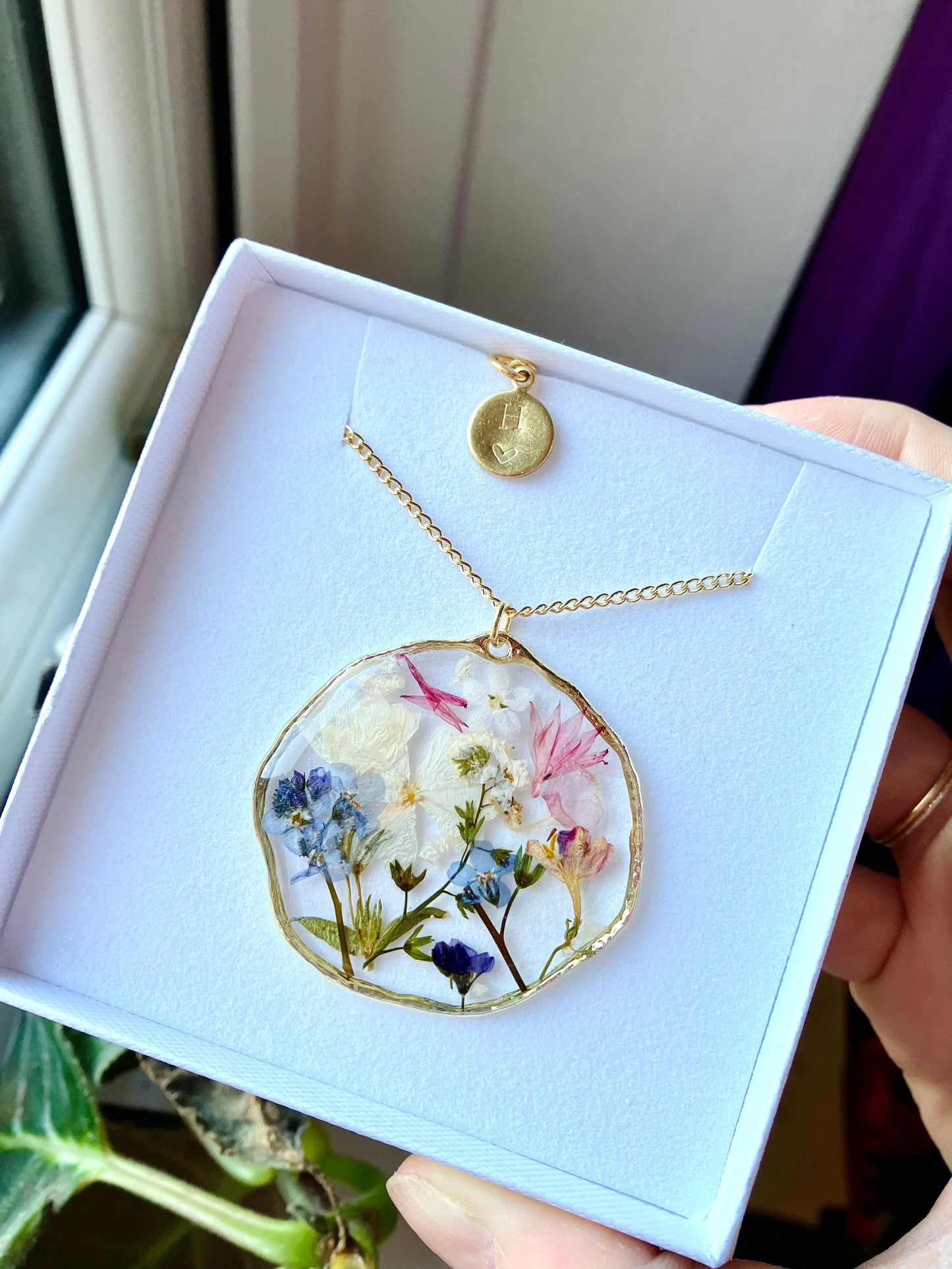 Cornflower, forget me nots, lobelia terrarium pendant necklace on a 20in gold plated or 14k gold filled chain. Organic, large circle.