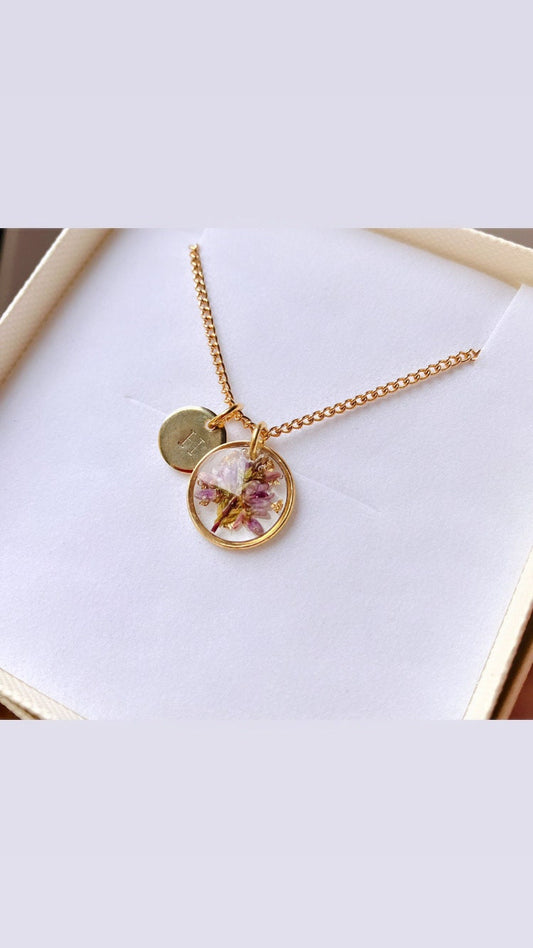 Pressed Mother’s Day real heather flower dainty circle 16mm gold plated pendant necklace on 14k gold fill chain, gift for mum, personalised