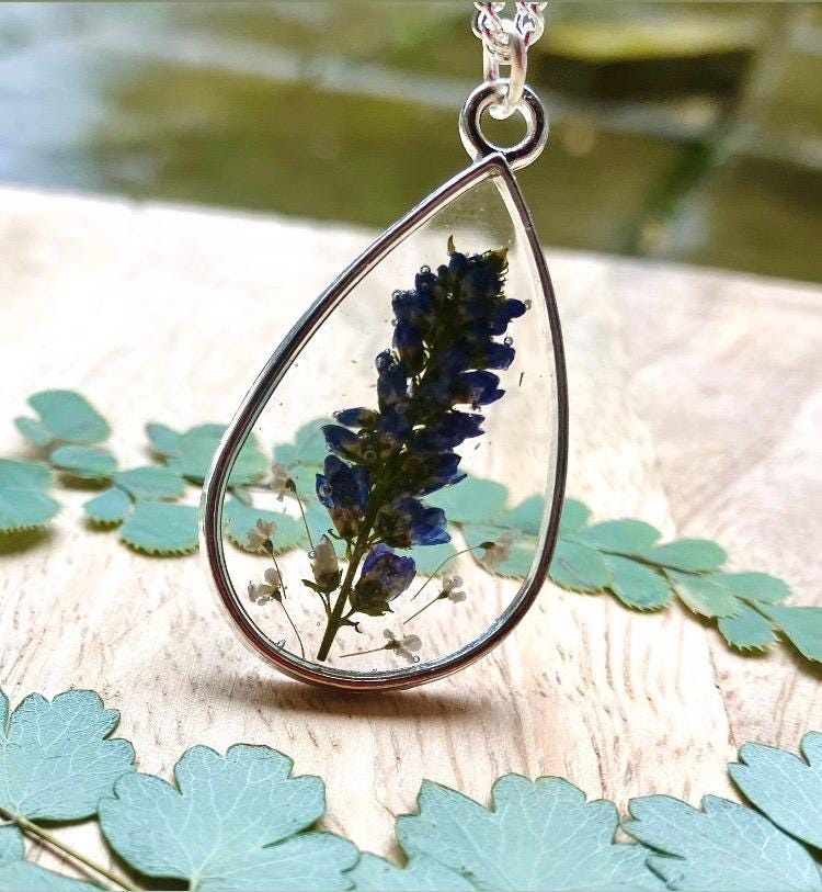 Personalised Yorkshire lavender and queens Anne’s lace terrarium teardrop necklace on silver chain. Peace jewellery, memories necklace.